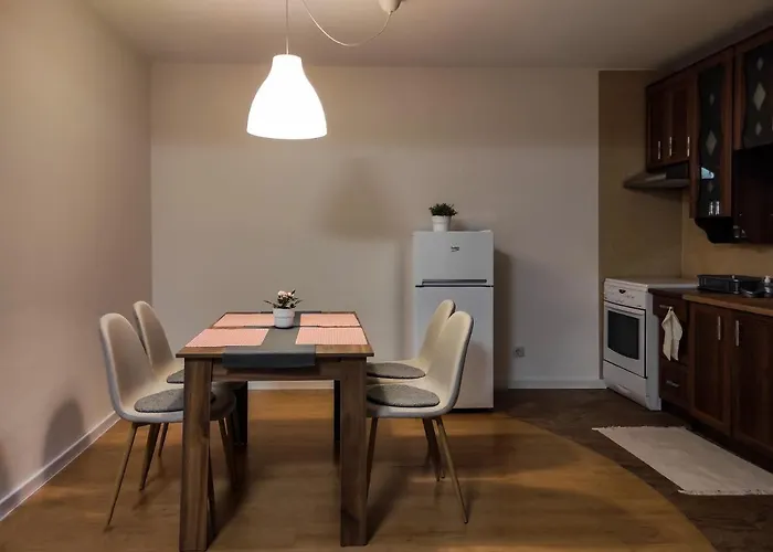 Апартамент Black Sea View *