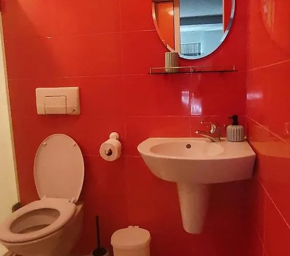 Апартамент Black Sea View *